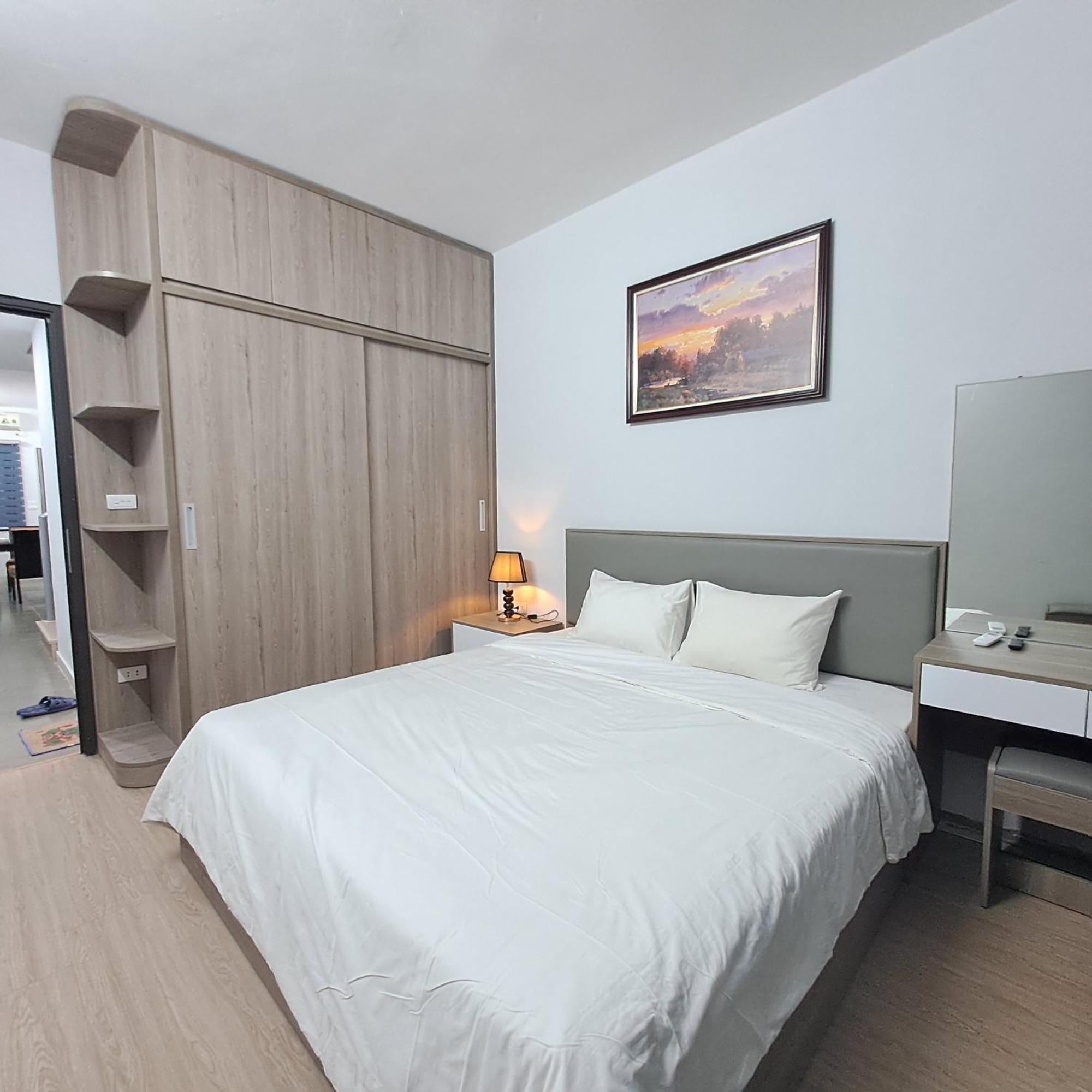 Blue Home Homestay Ha Noi Hanoi Bagian luar foto