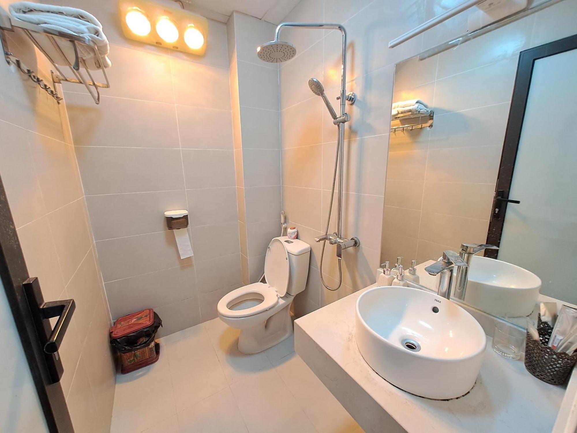 Blue Home Homestay Ha Noi Hanoi Bagian luar foto